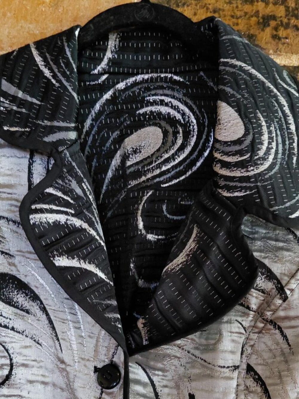 I-Reversibles Abstract Design Reversible Jacket - Picture 2 of 6